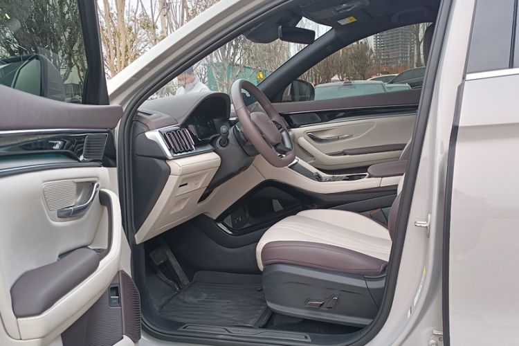 Used BYD Song PLUS New Energy 2025 DM-i Intelligent Driving 160KM Flagship Model
