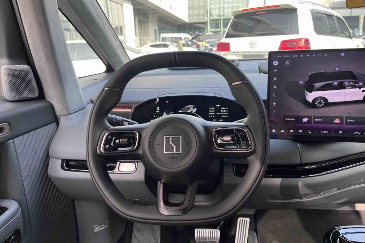 Used Zeekr MIX 2025 Long-Range Intelligent Driving Edition
