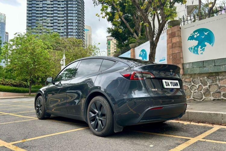 Used Tesla Model Y 2024 Rear-Wheel-Drive Version