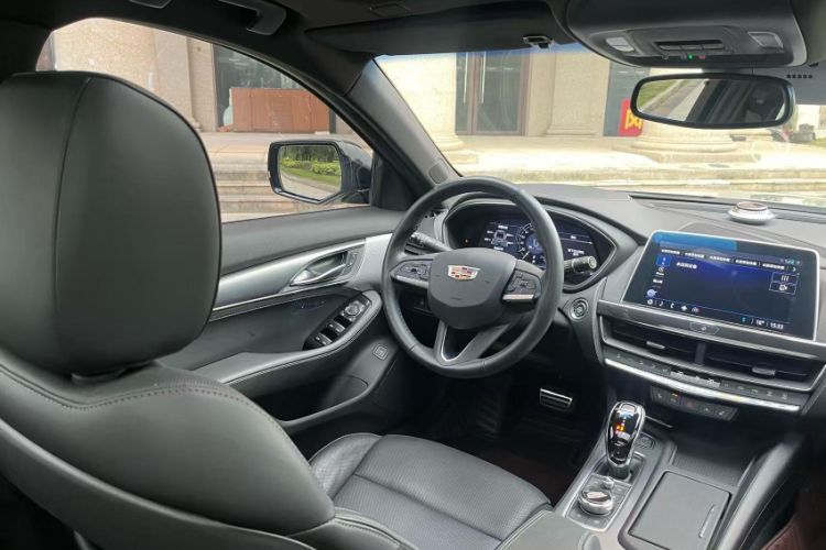 Used Cadillac CT5 2023 28T Prestige Model
