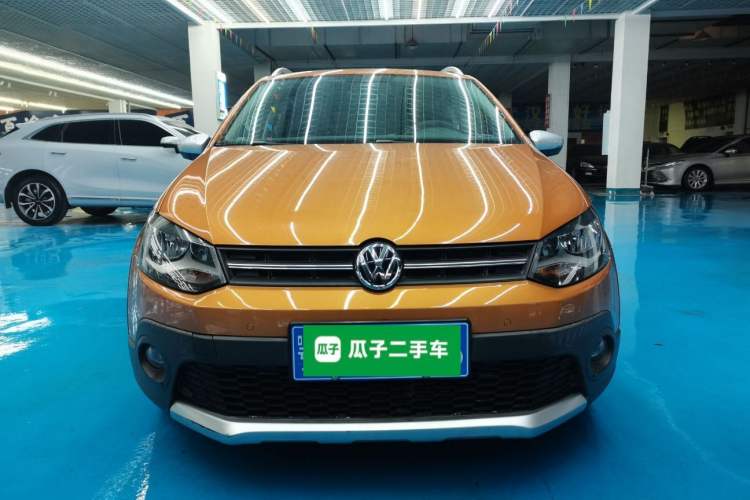 Used Volkswagen Polo 2016 1.6L Cross Polo Automatic Exterior 1