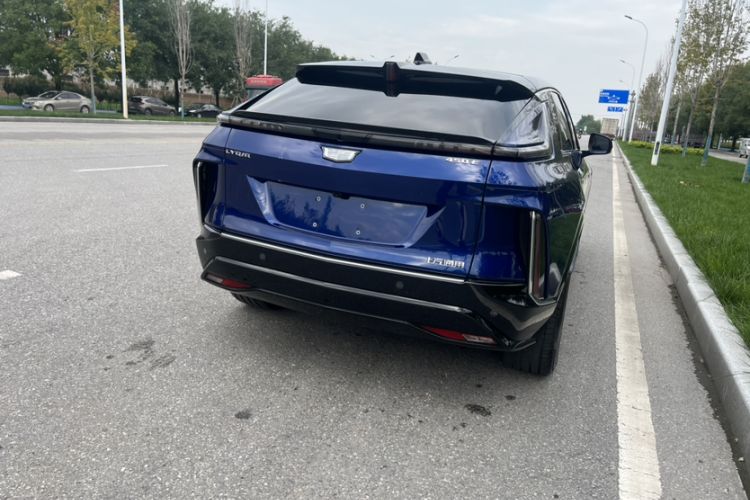 Used Cadillac LYRIQ 2022 Rear-Drive Long-Range Luxury Edition
