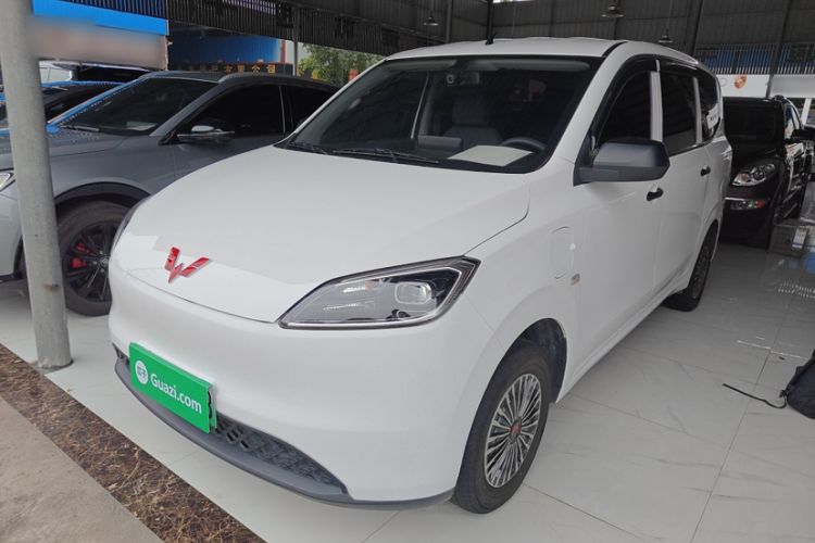 Used Wuling Hongguang New Energy 2024 All-Electric Model 300KM Standard Version