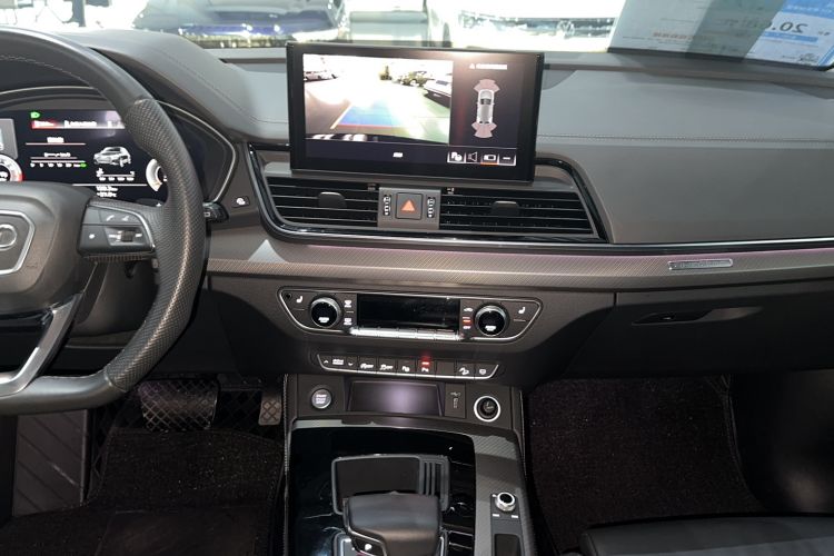Used Audi Q5L 2022 45T Luxury Dynamic Model Audio And AC Panel