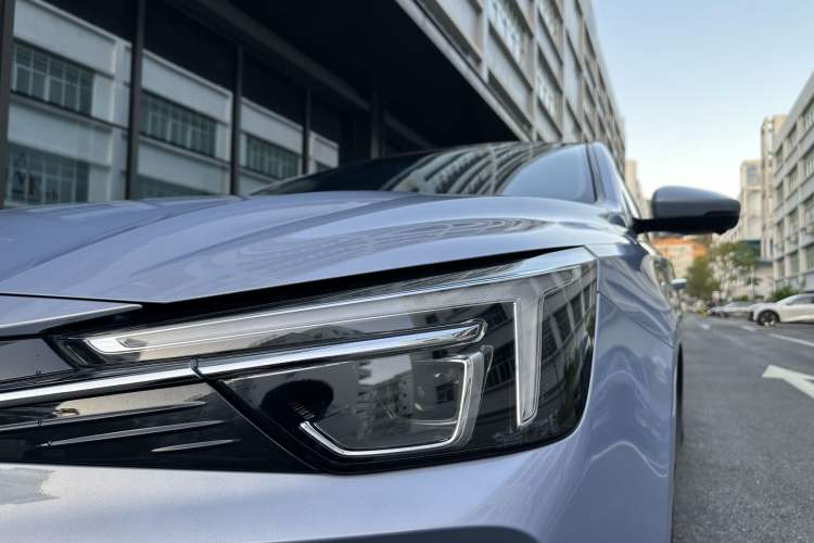 Used Rising ER6 2020 620 km Smart Edition