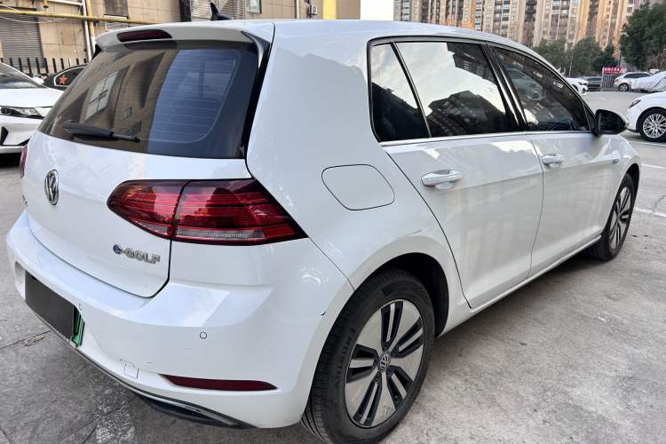Used Volkswagen Golf Pure Electric 2020 Chari