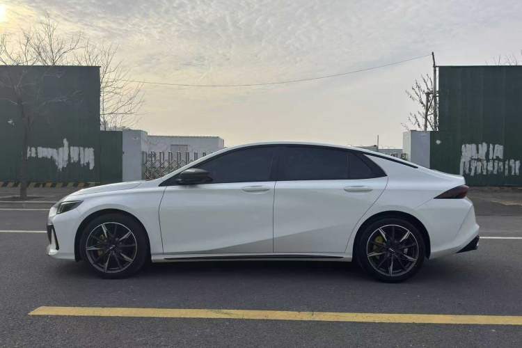 Used GAC Trumpchi EMPOW 2023 270T DCT J16 Version