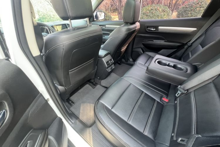 Used Renault Koleos 2018 2.0L Two-Wheel-Drive Luxury Edition
