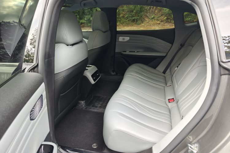 Used Geely Galaxy E8 2024 550 km Range Rear-Drive Dragon Edition