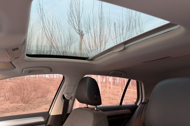 Used Volkswagen Golf 2020 Zhiai Edition 280TSI DSG Comfort Model
