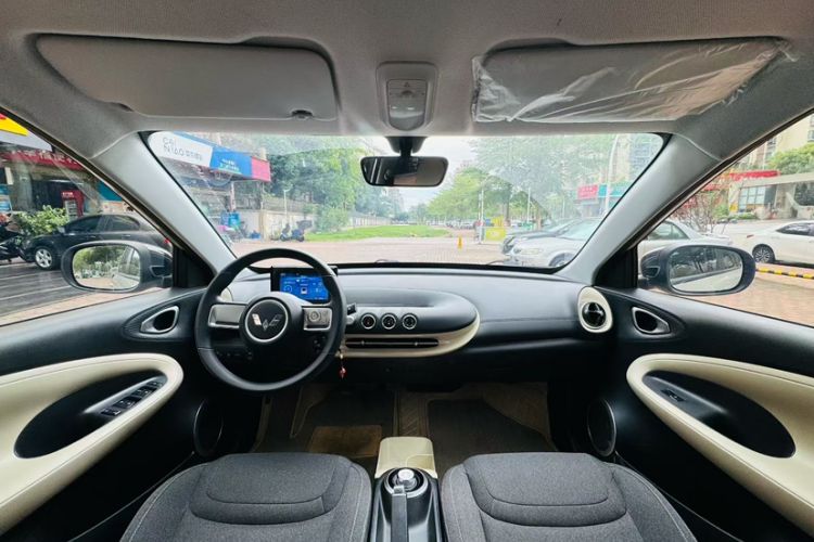 Used Wuling Bingo 2024 203km Light Edition Interior 3