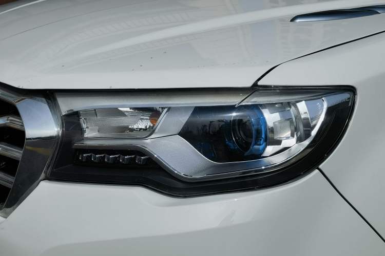 Used Haval H1 2016 Blue Label 1.5L AMT Luxury Model
