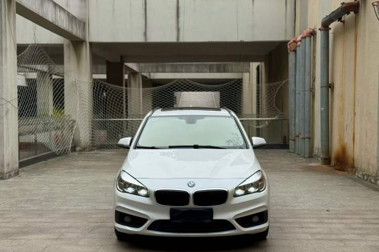 Used BMW 2 Series Active Tourer 2016 218i Fashion Model Exterior 5