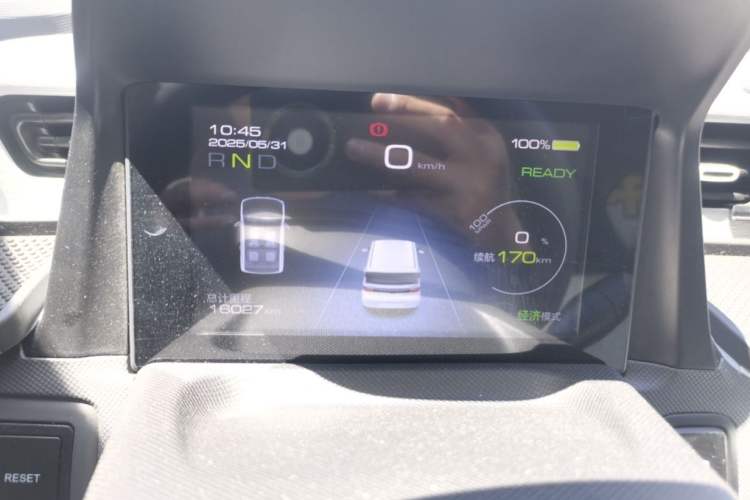 Used Wuling Hongguang MINIEV 2022 Macaron Premium Model – Lithium Iron Phosphate