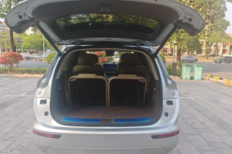 Used Hima AITO M7 2024 1.5T Intelligent Drive 4x4 Max Edition 6 Seats Trunk