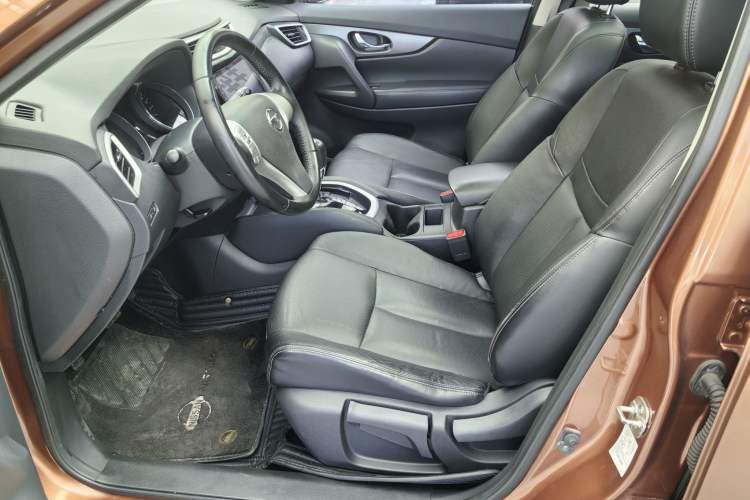 Used Nissan X-Trail 2014 2.0L CVT Comfort Edition 2WD Exterior 7