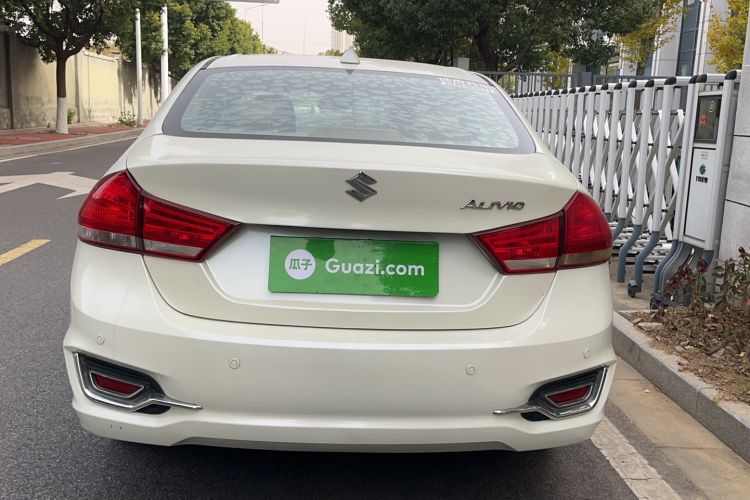 Used Suzuki Alivio 2015 1.6L Manual Enjoyment Model
