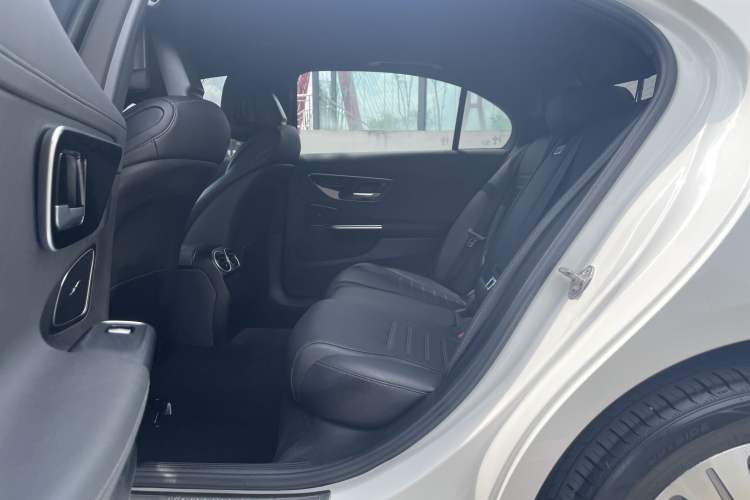 Used Mercedes-Benz C-Class 2022 Restyled C 200 L Sport Edition Interior 3