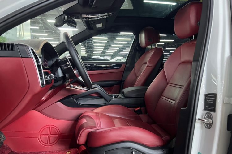 Used Porsche Cayenne 2019 Cayenne 3.0T Interior 4