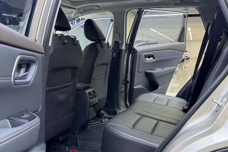 Used Nissan X-Trail 2021 VC-Turbo 300 CVT 4WD Ultimate Edition