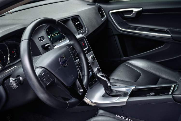 Used Volvo V60 2017 T4 Smart Edition China V Standard
