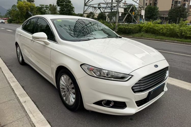 Used Ford Mondeo 2013 2.0L GTDi 200 Fashion Edition Exterior 8