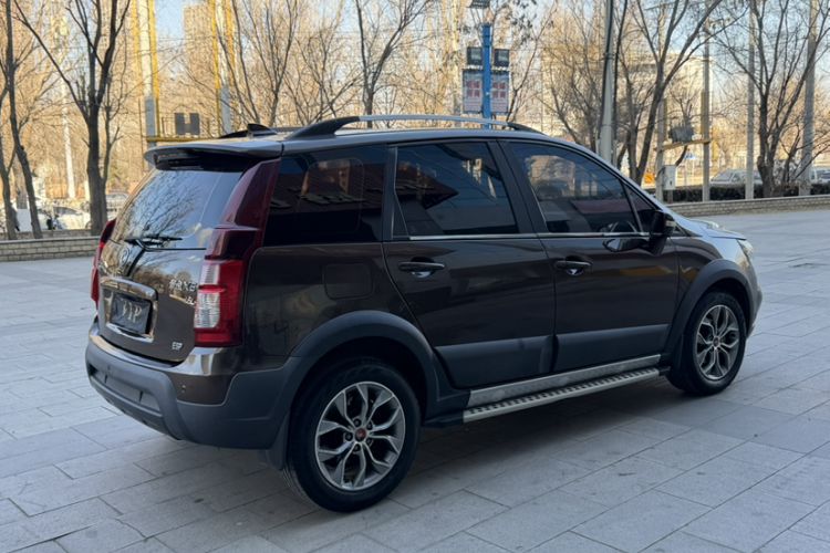 Used FORTHING Joyear X5 2016 1.6L Manual Luxury Edition