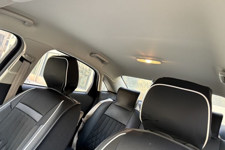 Used Ford Escort 2017 1.5L Automatic Comfort Model Headliner