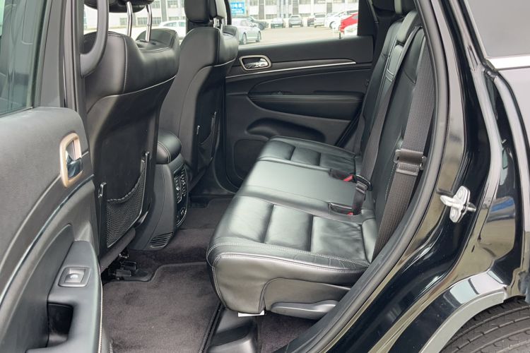 Used Jeep Grand Cherokee 2016 3.0L Comfort Navigation Edition