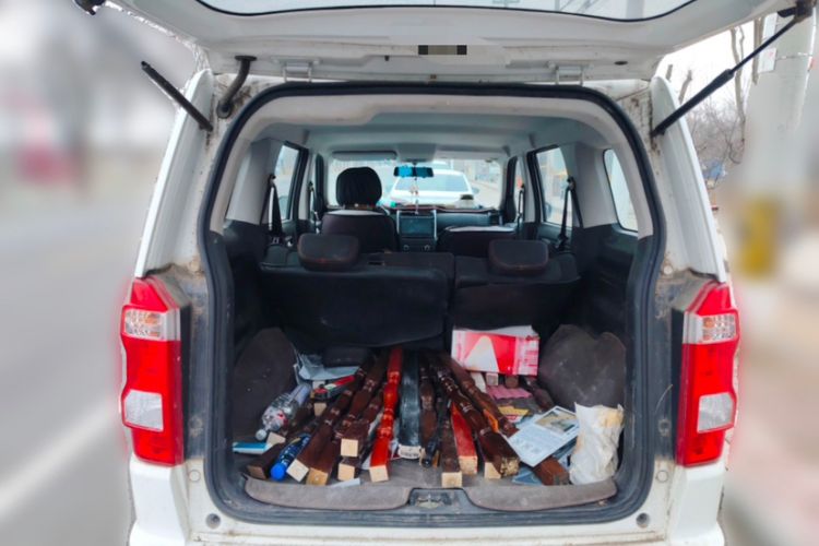 Used CHANGAN OSHAN X70A 2020 1.5L Manual Base Version Exterior 3