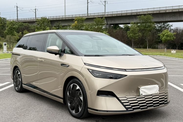 Used XPeng X9 2024 640 All-Wheel Drive High-Performance Max