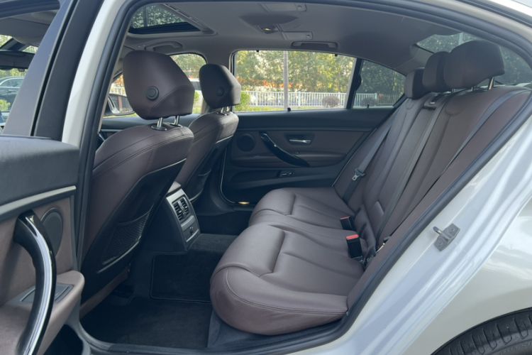 Used BMW 3 Series 2019 320Li Fashion Model
