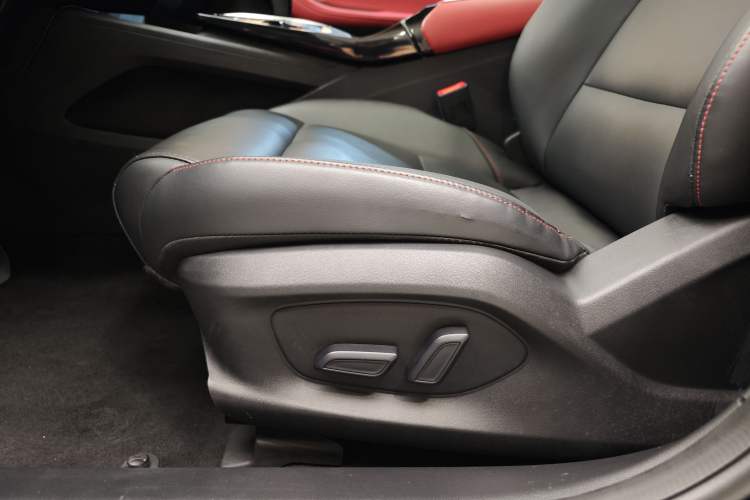 Used MG 5 2021 300TGI DCT Luxury Flagship Edition
