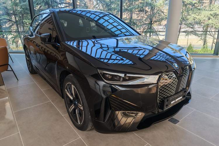 Used BMW iX 2022 xDrive50