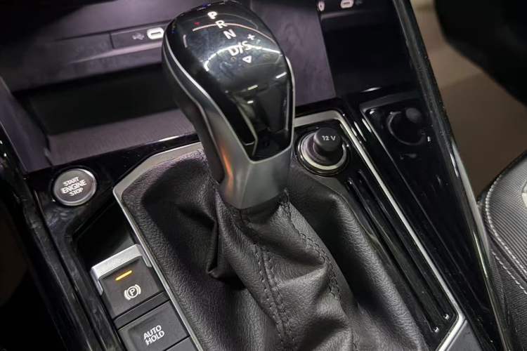 Used Volkswagen Tayron 2023 280TSI Two-Wheel-Drive Luxury Plus Advanced Version