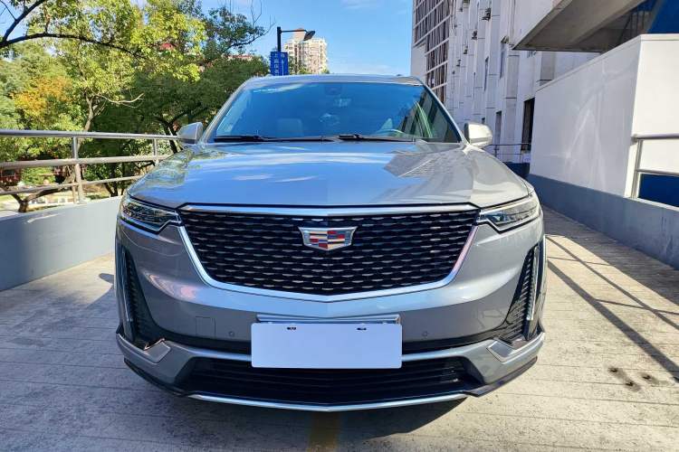 Used Cadillac XT6 2022 2.0T Six-Seater Four-Wheel Drive Luxury Version
