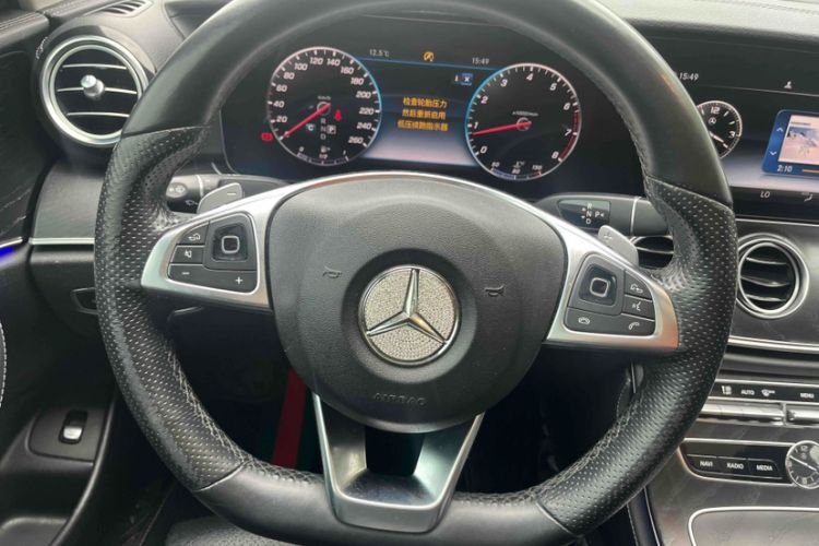 Used Mercedes-Benz E-Class 2018 E 200 L Sport Edition Interior 2