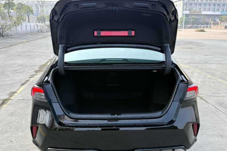 Used Honda Inspire 2025 260TURBO Elegant Edition