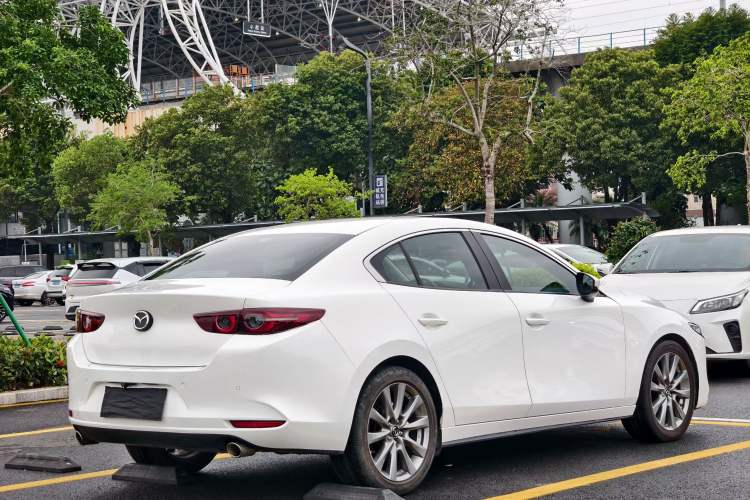 Used Mazda 3 Axela 2021 2.0L Automatic Zhiya Edition
