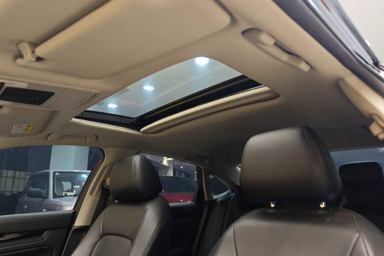 Used Honda Integra 2022 240TURBO CVT Technology Edition Interior 5