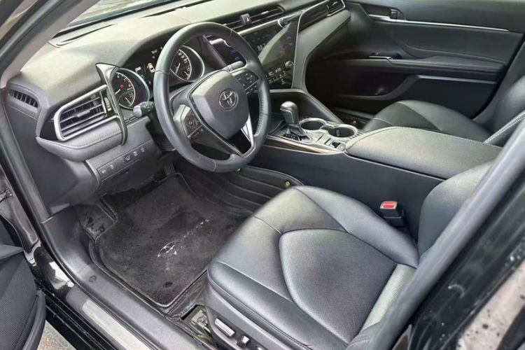 Used Toyota Camry 2019 2.0G Luxury Edition China VI Standard
