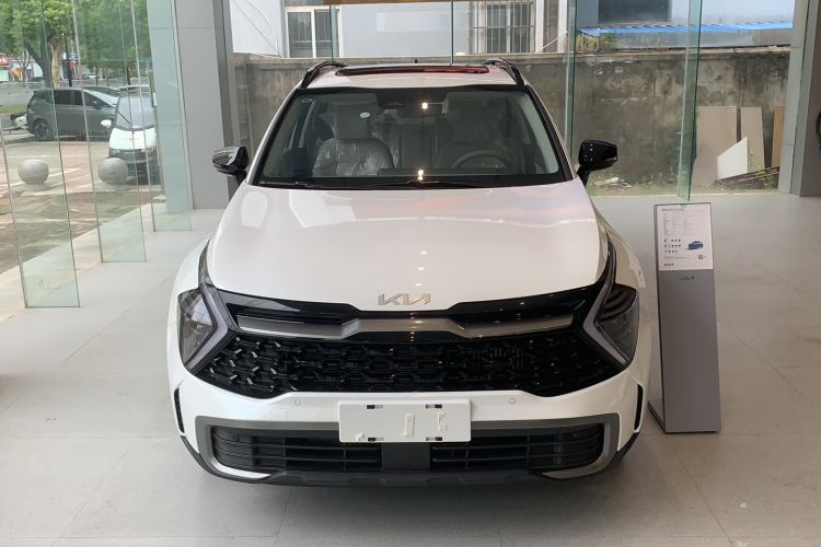 Used Kia Sportage (Chinese Domestic Model) 2025 1.5T Two-Wheel Drive Prestige Edition
