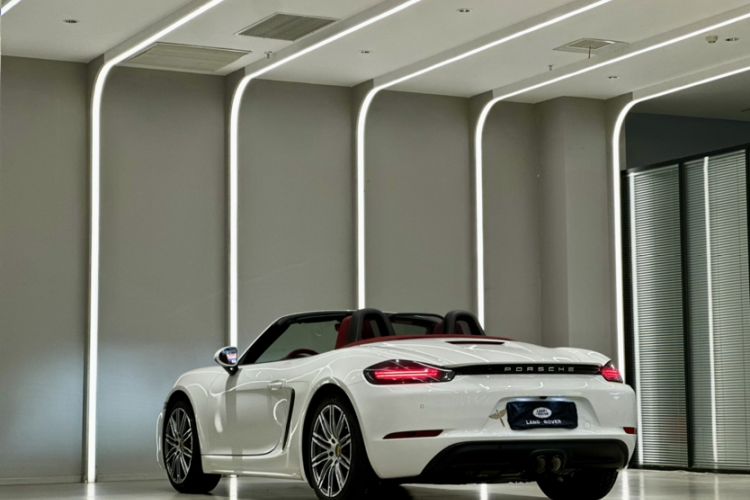 Used Porsche 718 2022 Boxster 2.0T