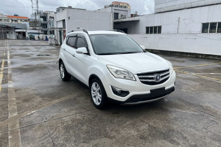 Used CHANGAN CS35 2012 1.6L Automatic Luxury Version China IV Standard
