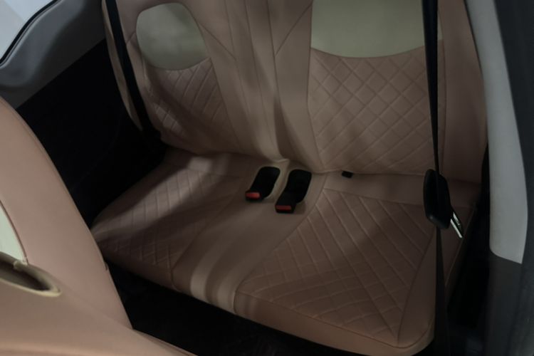 Used Chery QQ Ice Cream 2022 120km Conical Shape Lithium Iron Phosphate