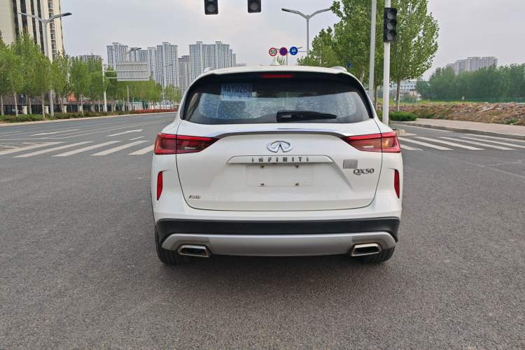 Used Infiniti QX50 2018 2.0T Four-Wheel Drive Elite Edition Exterior 3