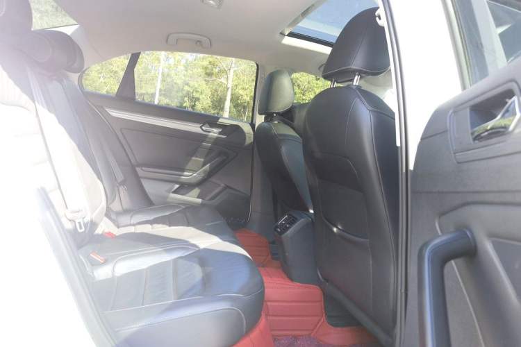 Used Volkswagen Lamando 2015 280TSI DSG Comfort Edition