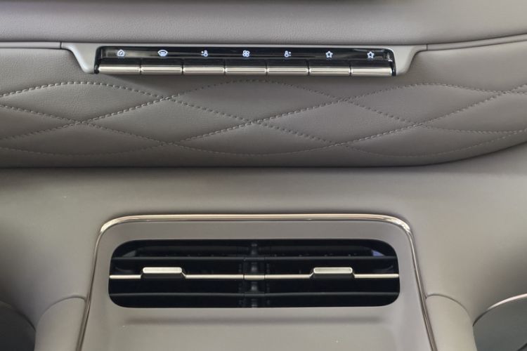 Used IM LS9 2026 Model 66 Ultra Interior 10