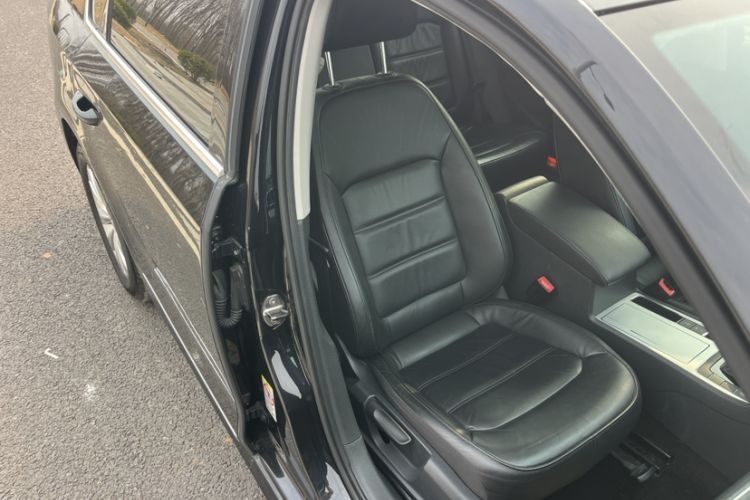 Used Volkswagen Passat 2014 1.8TSI DSG Prestige Edition
