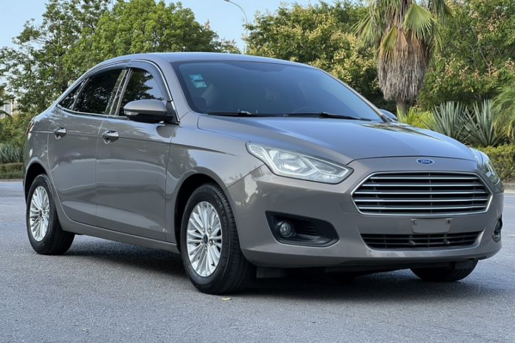Used Ford Escort 2015 1.5L Manual Comfort Model